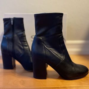 Via Spiga Britta black leather booties, size 7.5